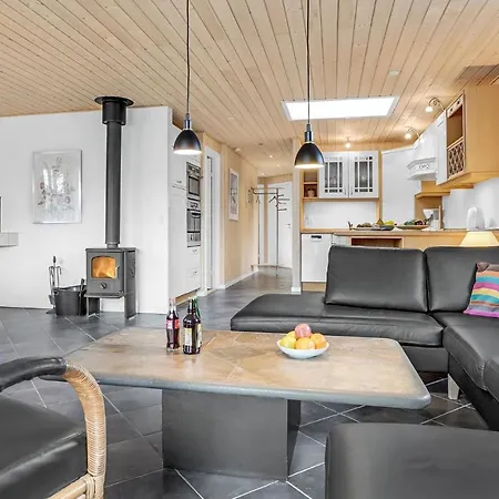 Holiday home Beach Front Home In Hvide Sande With Sauna *